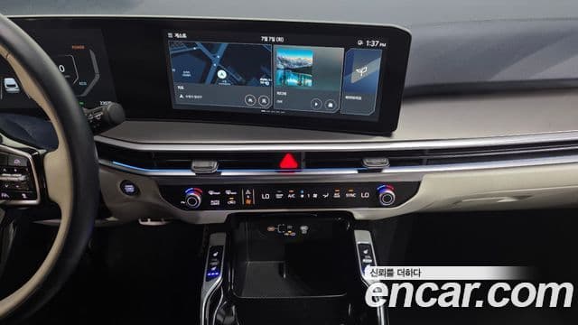 Kia Sorento 2023 — фото 13 из 20
