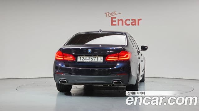 BMW 5 Series 2020 — Şəkil 4/20