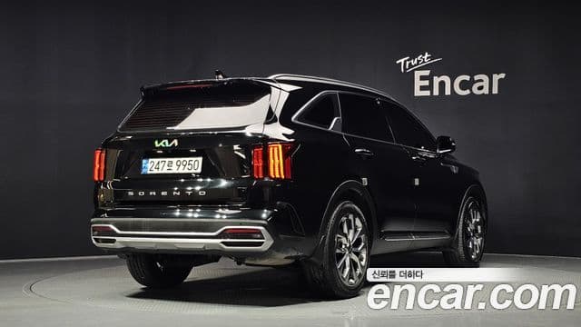 Kia Sorento 2021 — Фото 2/20