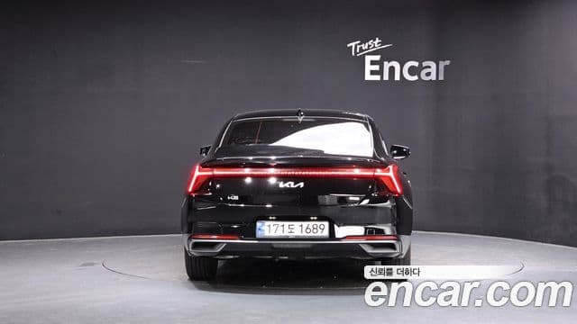 Kia K8 2021 — Şəkil 4/20