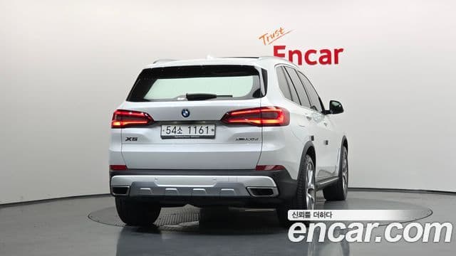 BMW X5 2019 — ფოტო 4/20