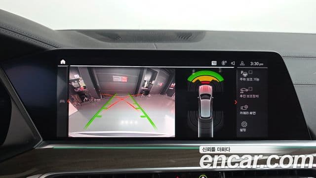 BMW X5 2019 — ფოტო 15/20