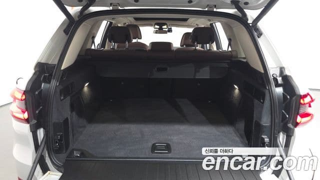 BMW X5 2019 — ფოტო 18/20
