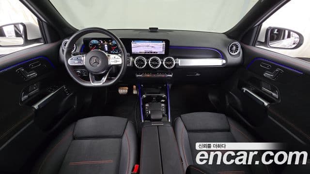 Mercedes-Benz GLB-Class 2023 — ფოტო 10/20