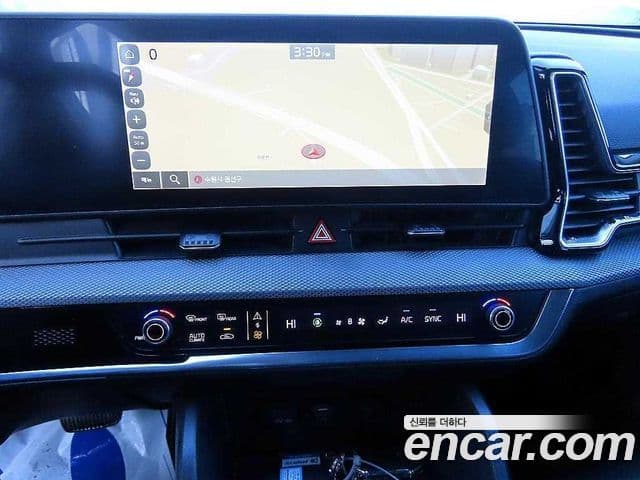 Kia Sportage 2022 — ფოტო 13/19