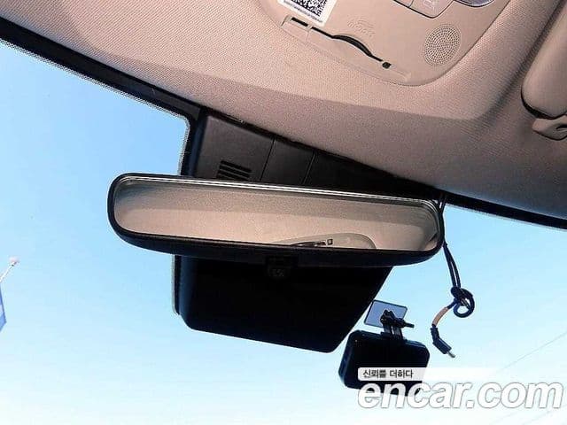 Kia Sportage 2022 — ფოტო 16/19
