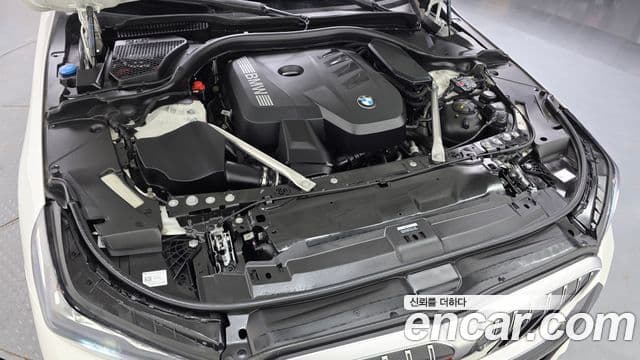 BMW 5 Series 2024 — ფოტო 6/20