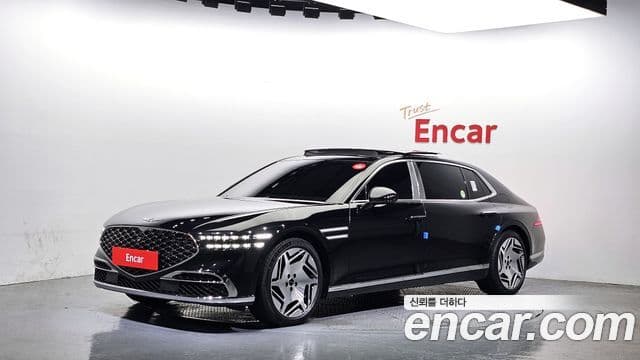 Genesis G90 2023 — Photo 11/20
