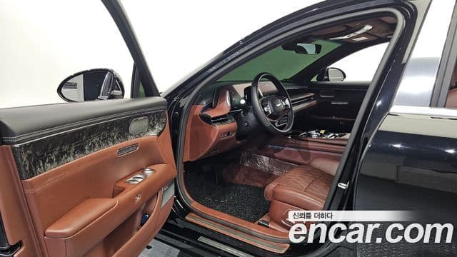 Genesis G90 2023 — Photo 12/20