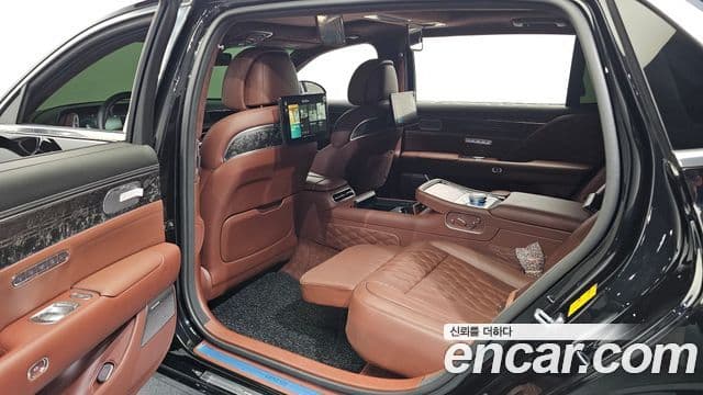 Genesis G90 2023 — Photo 3/20