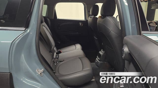 Mini Cooper Countryman 2022 — ფოტო 11/20