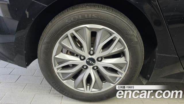 Kia K5 2023 — фото 5 из 20