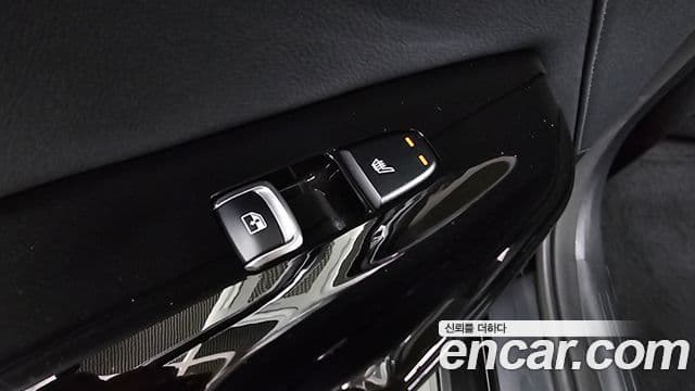 Kia K5 2023 — Şəkil 19/20