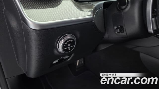 Mercedes-Benz C-Class 2024 — фото 14 из 20