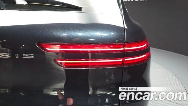 Genesis GV70 2022 — ფოტო 2/34