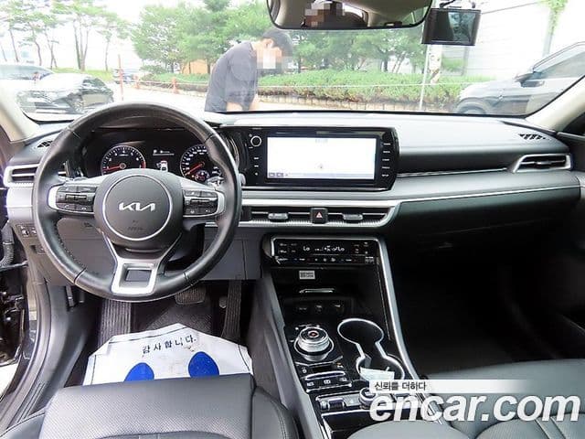 Kia K5 2022 — Şəkil 6/20