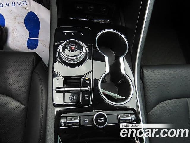 Kia K5 2022 — Şəkil 9/20