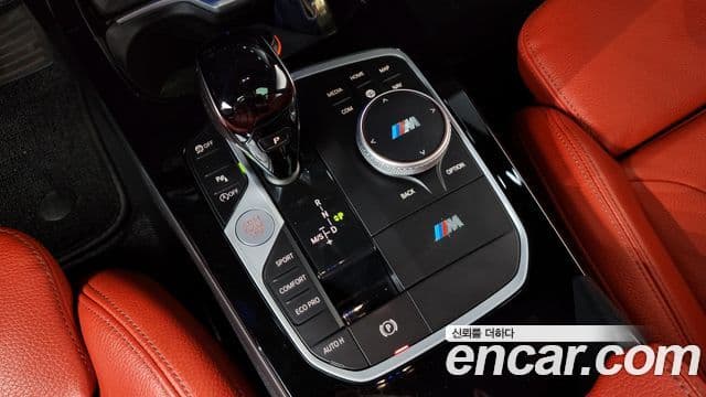BMW 1 Series 2021 — ფოტო 9/20