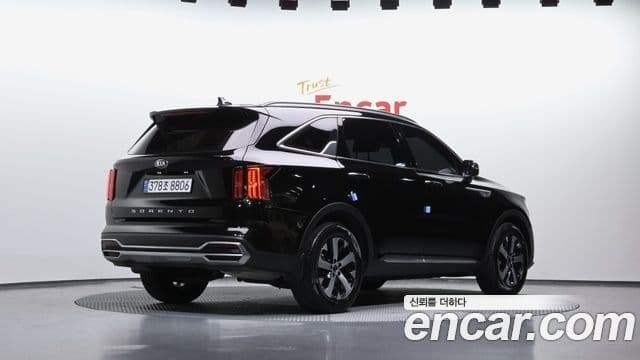Kia Sorento 2021 — ფოტო 2/20