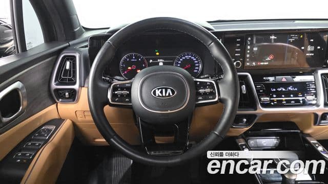 Kia Sorento 2021 — ფოტო 13/20