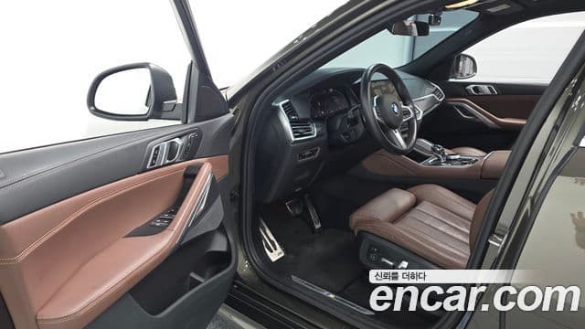 BMW X6 2022 — ფოტო 10/20