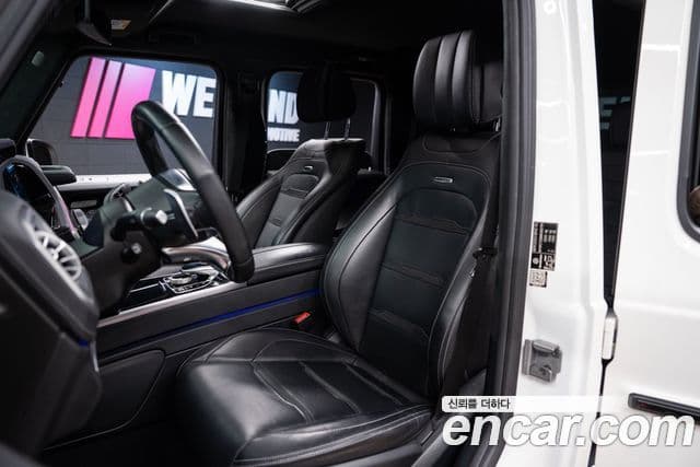 Mercedes-Benz G-Class 2021 — Photo 2/12