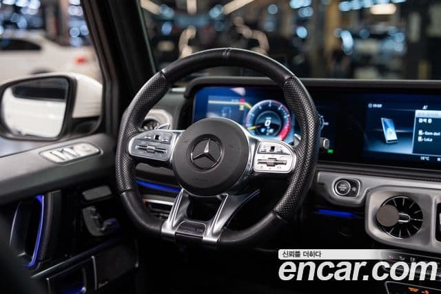Mercedes-Benz G-Class 2021 — Photo 8/12