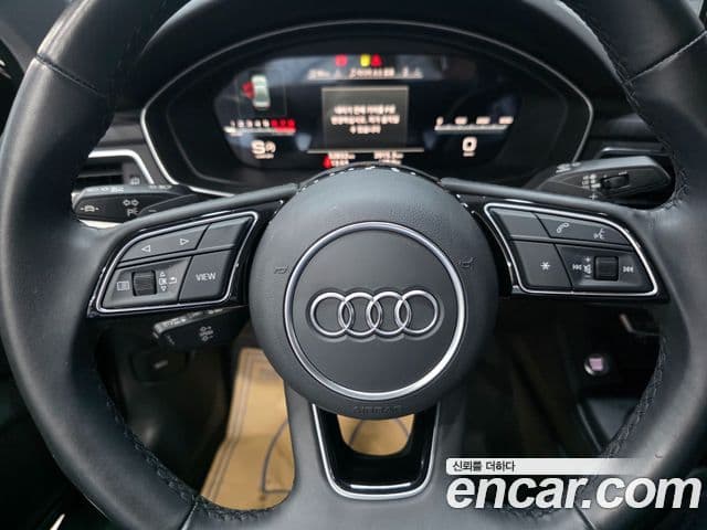Audi A4 2023 — ფოტო 13/20