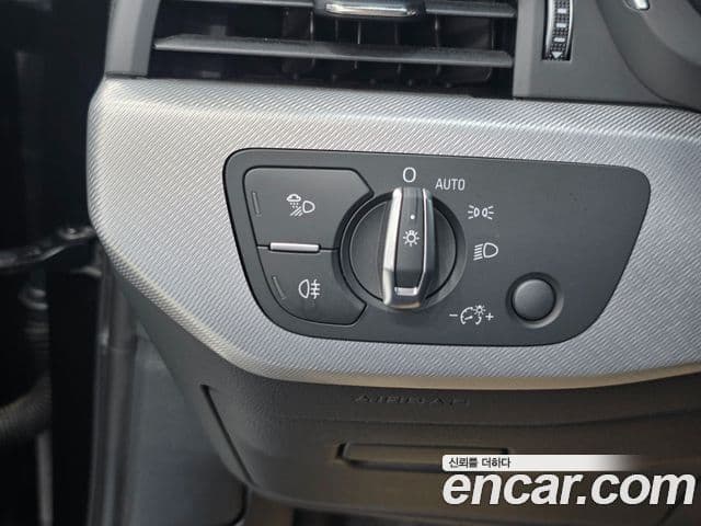 Audi A4 2023 — ფოტო 15/20
