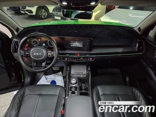 Kia Sorento 2023 — Şəkil 8/20