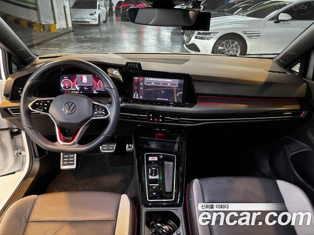 Volkswagen Golf 2024 — ფოტო 6/20
