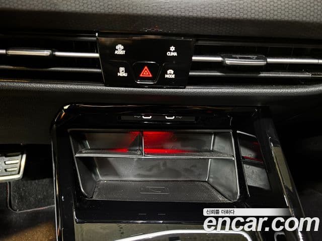 Volkswagen Golf 2024 — ფოტო 13/20