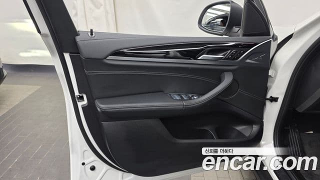 BMW X3 2022 — Photo 2/32
