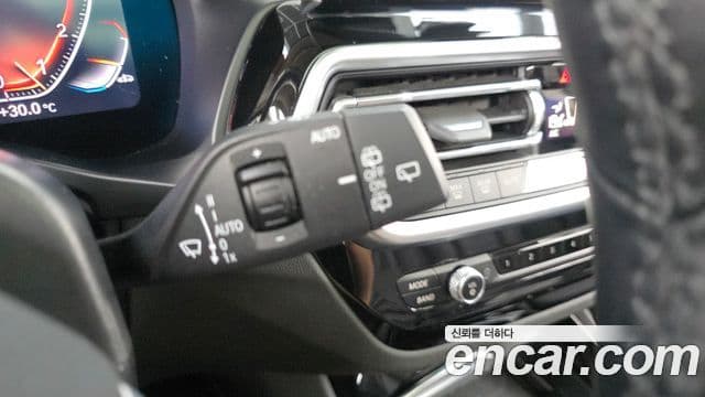 BMW X3 2022 — Photo 6/32