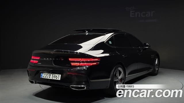 Genesis Electrified G80 2023 — Şəkil 2/20