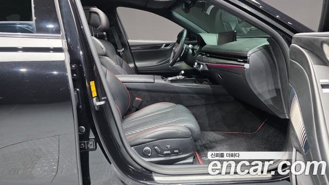 Genesis Electrified G80 2023 — Şəkil 11/20