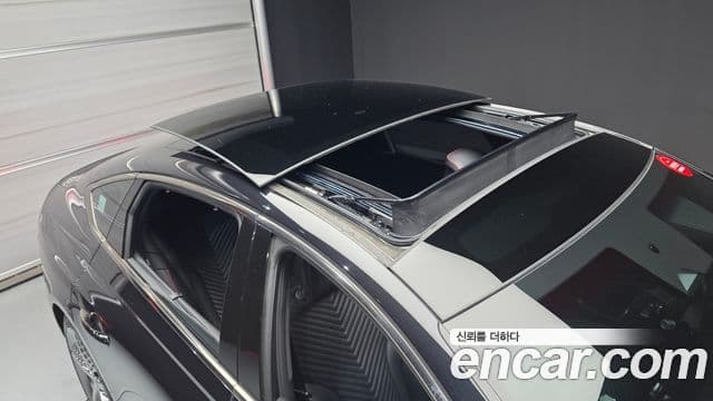 Genesis Electrified G80 2023 — Şəkil 19/20