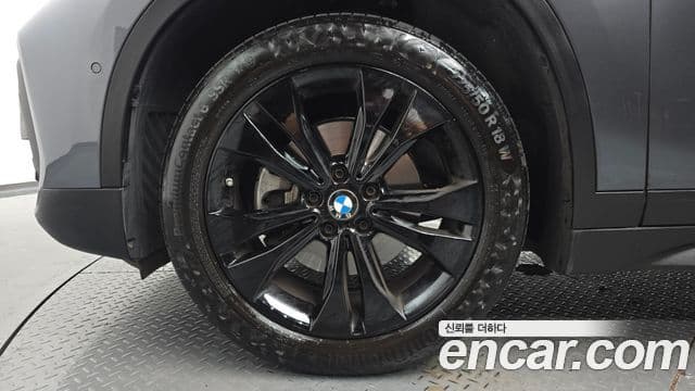 BMW X1 2020 — Şəkil 5/20