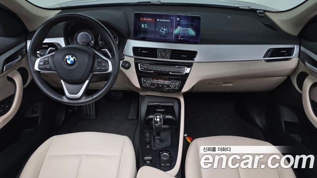 BMW X1 2020 — Şəkil 11/20