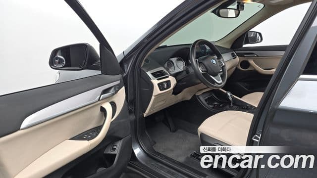 BMW X1 2020 — Şəkil 9/20