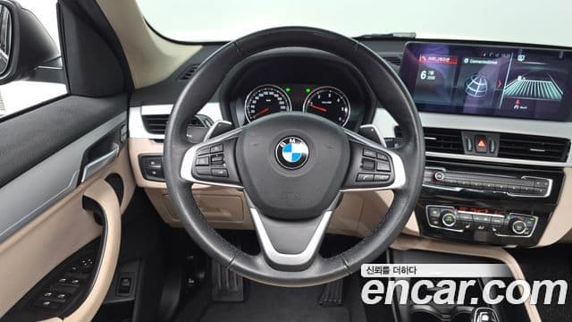 BMW X1 2020 — Şəkil 14/20