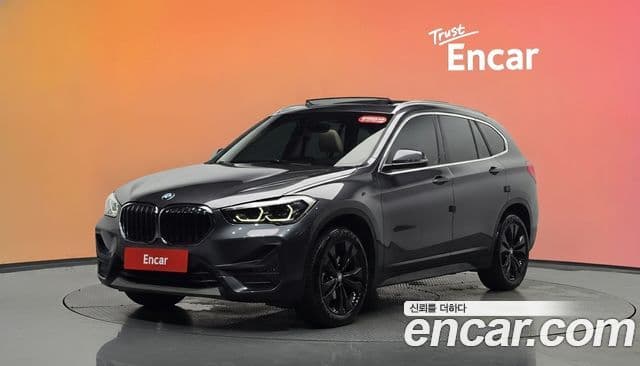 BMW X1 2020 — Şəkil 1/20