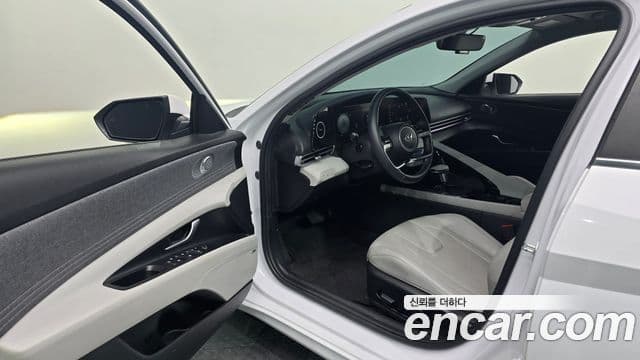 Hyundai Avante 2021 — Şəkil 10/20
