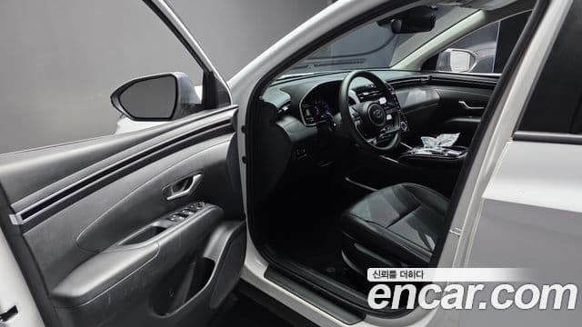 Hyundai The New Tucson 2022 — фото 10 из 20