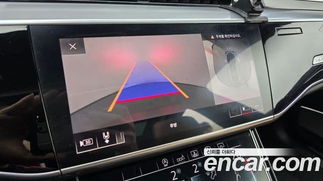 Audi A8 2020 — ფოტო 15/20