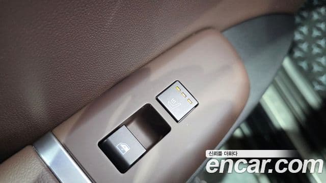 Hyundai Grandeur 2025 — Şəkil 19/20