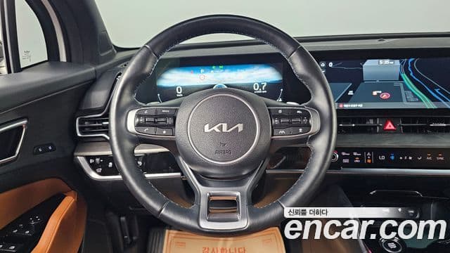 Kia Sportage 2023 — фото 13 из 20