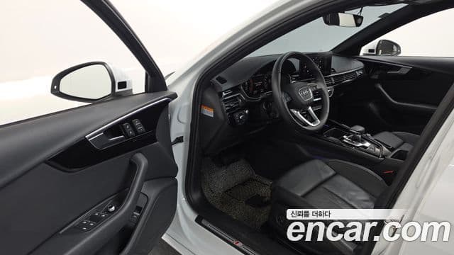 Audi A4 2021 — Şəkil 10/20
