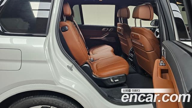 BMW X7 2025 — Şəkil 11/20