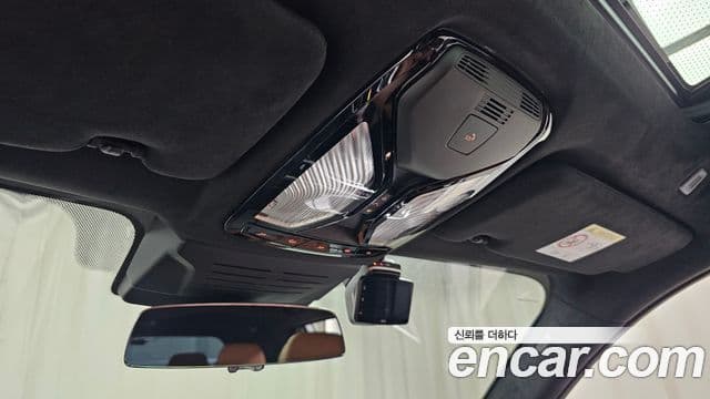 BMW X7 2025 — Şəkil 18/20